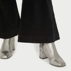 Rollas Eastcoast Flare Black Velvet Cord Pant