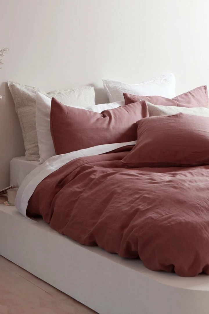 Home Lab 100% French Linen Duvet Cover Set King Chestnut Dusky Rose Cushion, Throws & Linen