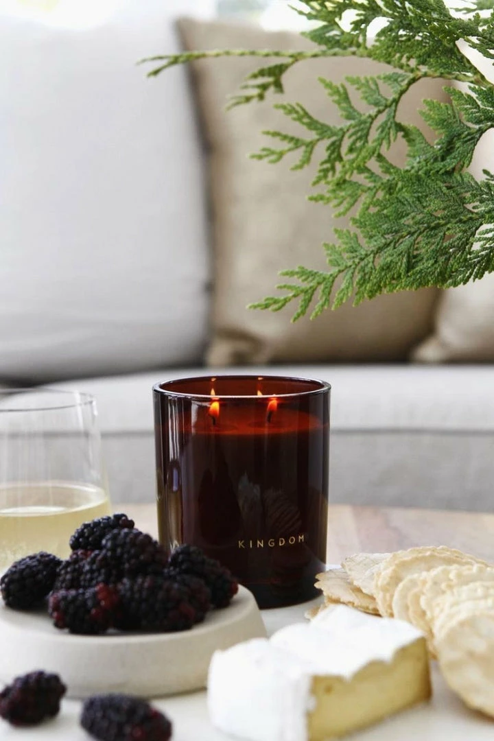 Kingdom Home Fragrance Luxury Soy Candle Blackberry + Bay 300g