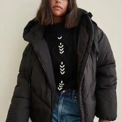 Esmaee Fallon Black Ribbon Puffer Jacket Fashion