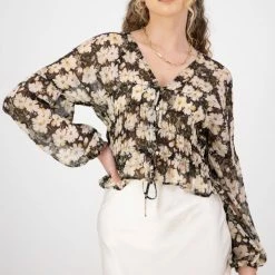 Ivy + Jack Jolie Ivory Gardenia LS Button Down Top Fashion