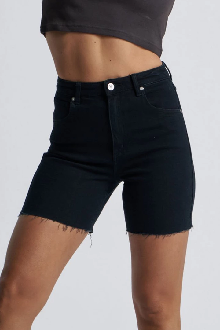 Abrand Jeans A Claudia Cut Off Mid Thigh Black Box Denim Short Fashion