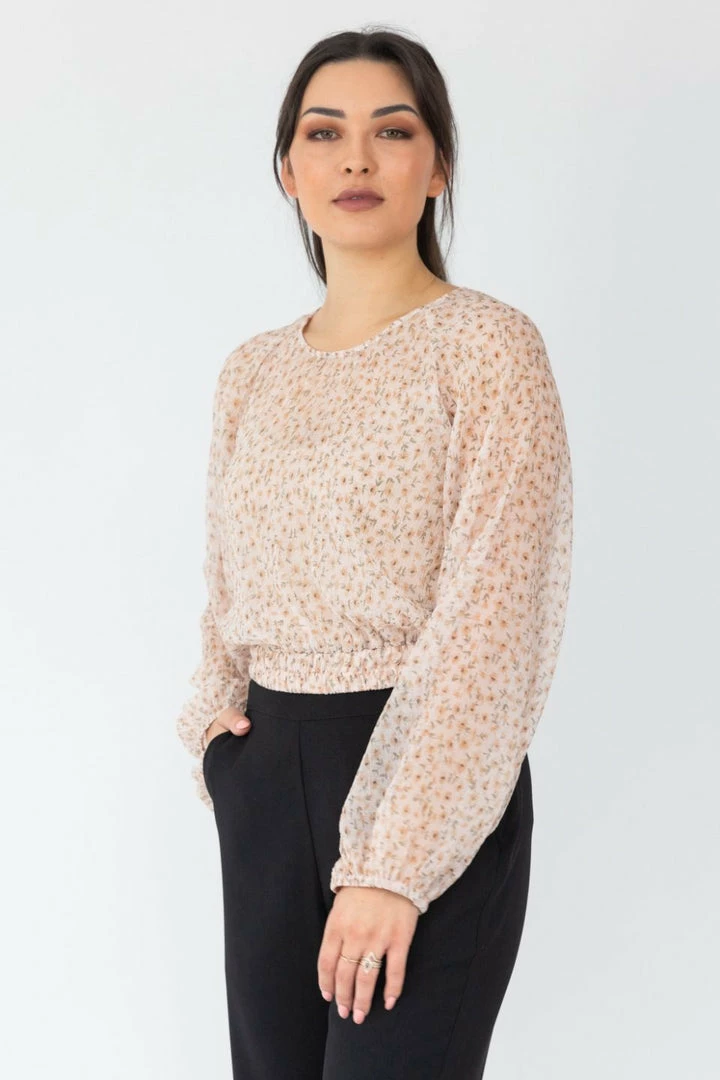 Ivy + Jack Carly Natural Floral Crinkle LS Raglan Elastic Hem Crop Top