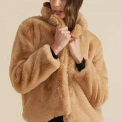 Mink Pink Carmel Honey Faux Fur LS Coat Fashion