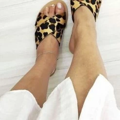 Anacapri Flat Cross Animal Print Slide