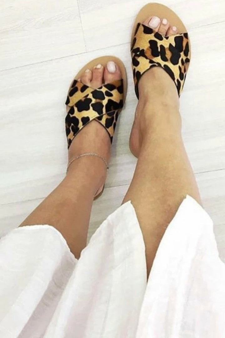 Anacapri Flat Cross Animal Print Slide