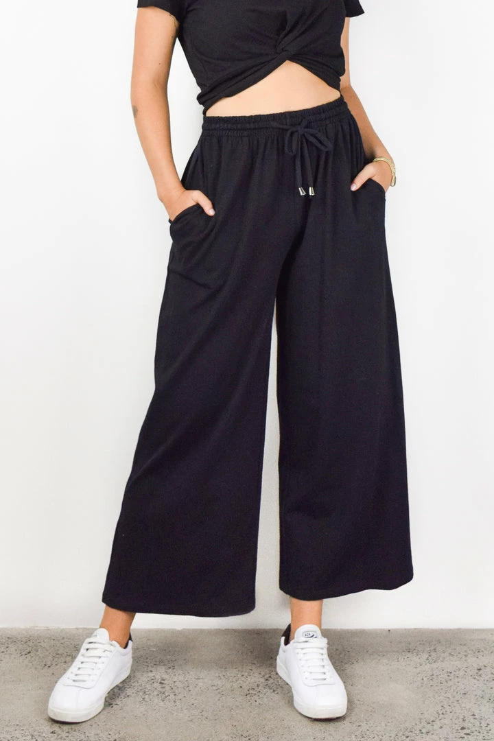 Among The Brave Fashion Time Out Black Wide Leg Stretch Jersey Relaxed Pant