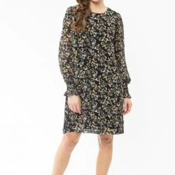 Seeking Lola Wanderer Black Floral LS Shift Dress