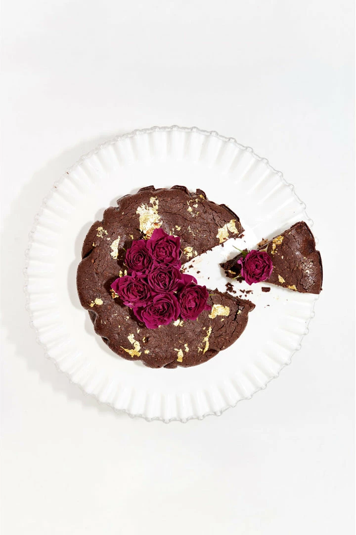 The Caker Flourless Cake Mix GF With Gold Leaf