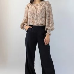 Ivy + Jack Fashion Grace Natural Animal Blouson LS Back Hem Tie Top