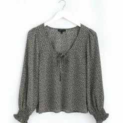 Among The Brave In Love Tobacco Ditsy Floral LS Shirred Cuff Tie V Neck Top Fashion