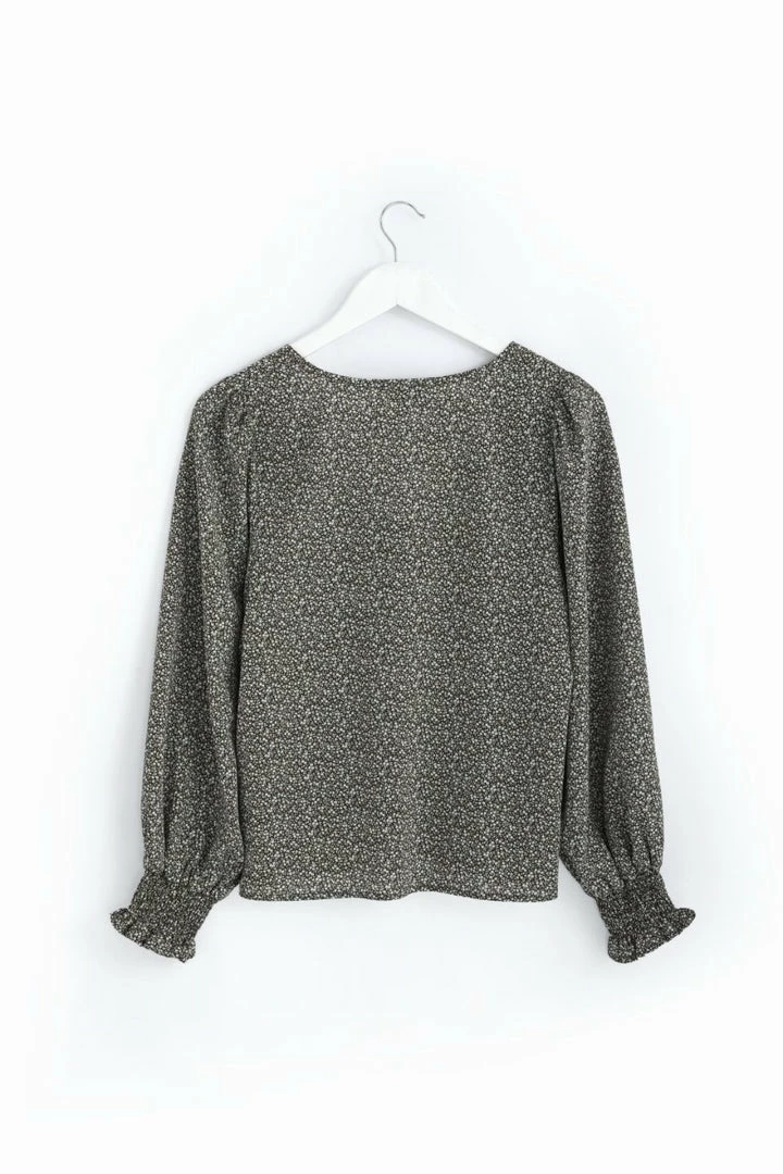 Among The Brave In Love Tobacco Ditsy Floral LS Shirred Cuff Tie V Neck Top Fashion