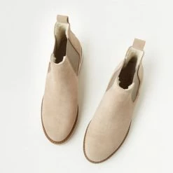 Walnut Jade Stacked Mushroom Suede Leather Ankle Boot Accessories