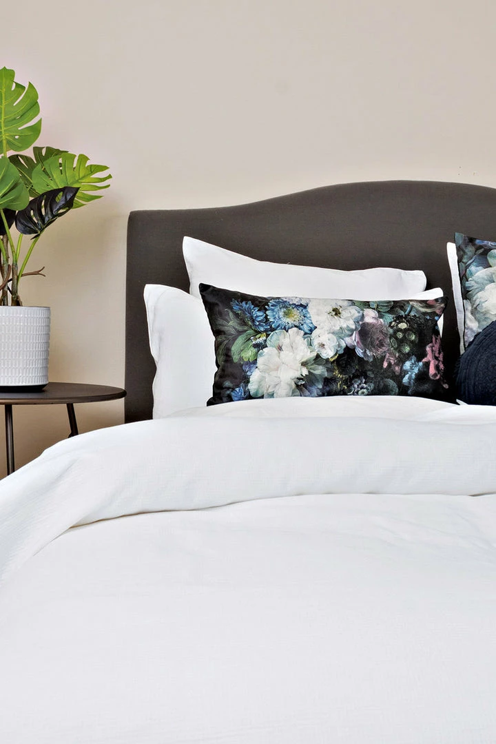 Kerridge Cushion, Throws & Linen Matlas Harper King White Duvet Set