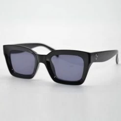 Reality Eyewear Accessories Onassis Square Black With Smoke Lens Sunglasses