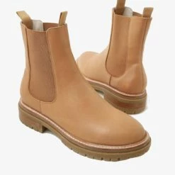 Walnut Oak Tan Chunky Leather Boot