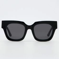 Isle Of Eden Rae Black Sunglasses