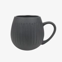 Robert Gordon Tribe Ribbed Black Mug Table & Kitchen