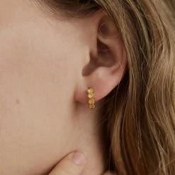 Brie Leon Accessories 925 Row Sleeper Gold Mini Daisies Earrings