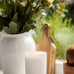 One By One Oriental Orchid 260g White Candle