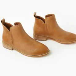 Walnut Douglas Tan Leather Ankle Boot