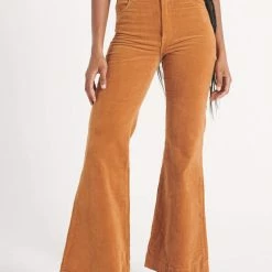 Rollas Fashion Eastcoast Flare Tan Cord Pant