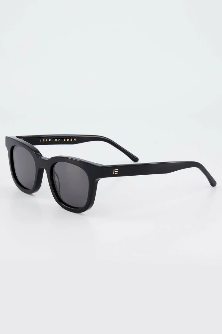 Isle Of Eden Eugene Black Sunglasses