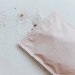 The Skin Kitchen Gifts For Her Vanilla + Rose Detox Bath Salts 350g