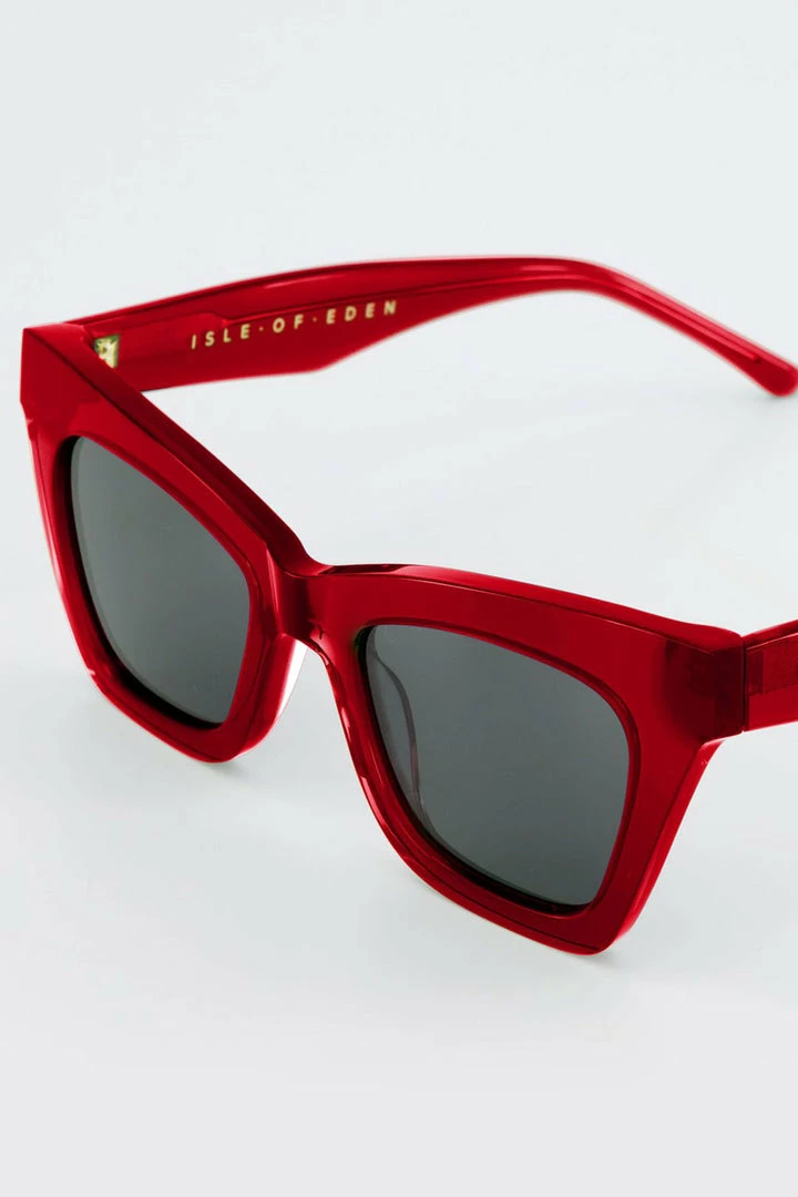 Isle Of Eden Sienna Red Sunglasses