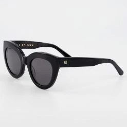 Isle Of Eden Wynnie Sunglasses Black
